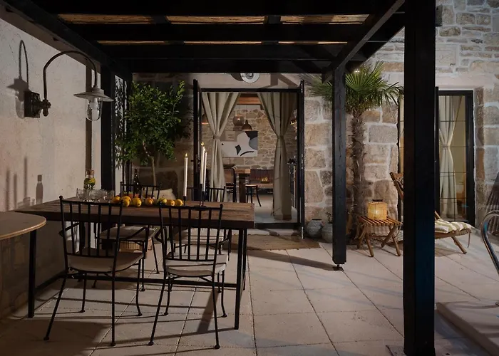 Blacksmith'S House - Secluded Heated Pool Oasis Near Zadar